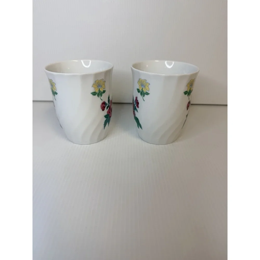 Laura Ashley Fine Porcelain 2 Coffee Tea Mugs Cottagecore Floral Discontinued